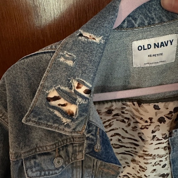 Up cycle denim jacket distressed petite old navy XS animal print leopard jean - Picture 9 of 11